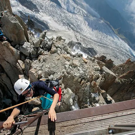 Glacier - Happy Alpehytte