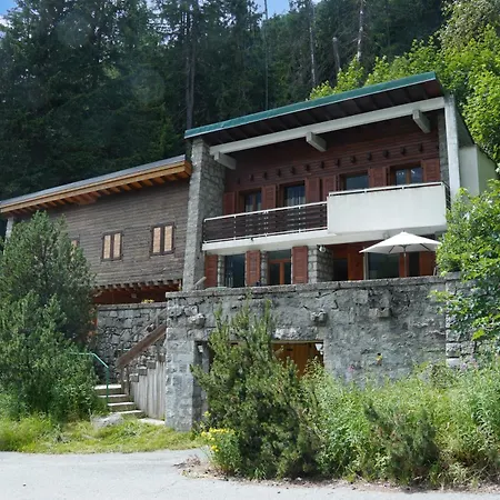 Glacier - Happy Chalet